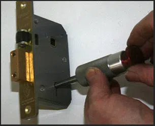 Fort Worth Lock Master Fort Worth, TX 972-810-6775 Fort Worth Lock Master Fort Worth, TX 972-810-6775 - 9-commercial-locksmith-near-me